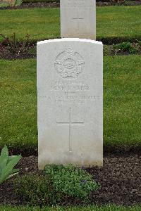 Harrogate (Stonefall) Cemetery - McMaster, James Gordon